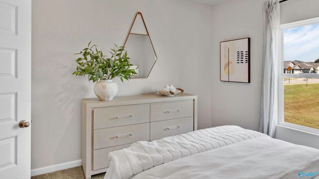 393 Jackson Point Circle A, Huntsville, AL 35811