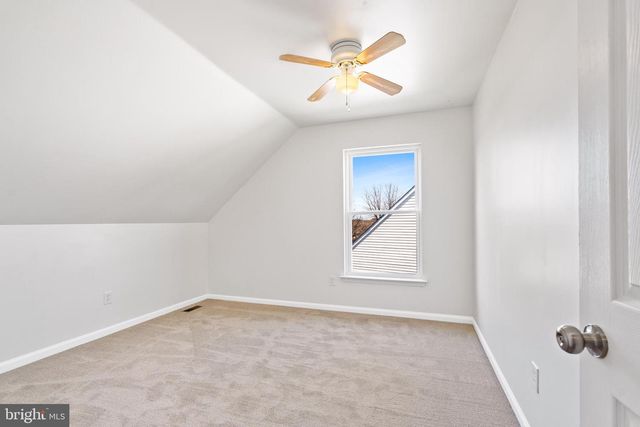 244 PRESTWICK LN, New Castle, DE 19720