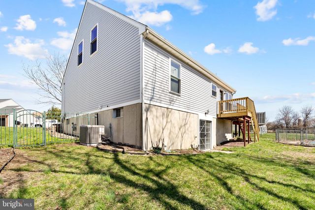 244 PRESTWICK LN, New Castle, DE 19720