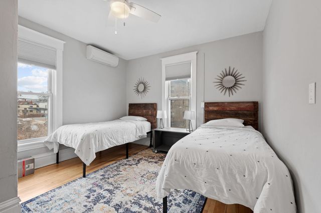 610 E 16th Street, Minneapolis, MN 55404