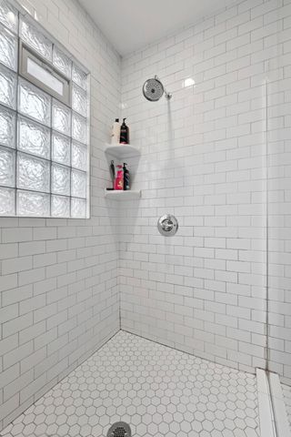610 E 16th Street, Minneapolis, MN 55404