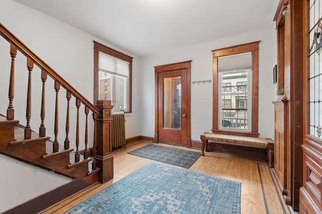 610 E 16th Street, Minneapolis, MN 55404