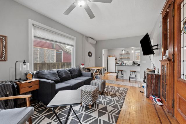610 E 16th Street, Minneapolis, MN 55404