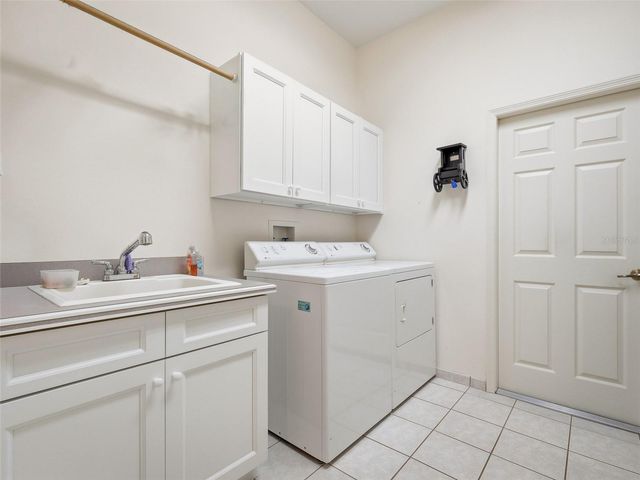 552 BOTTLEBRUSH COURT, New Smyrna Beach, FL 32168