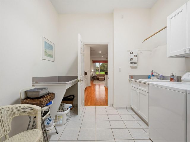 552 BOTTLEBRUSH COURT, New Smyrna Beach, FL 32168