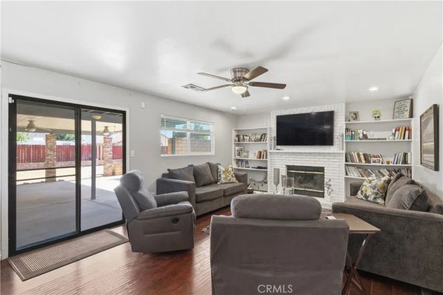 8801 Hickory, California City, CA 93505