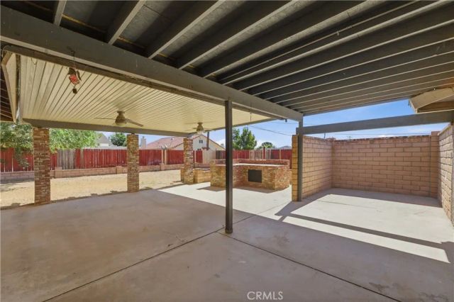 8801 Hickory, California City, CA 93505