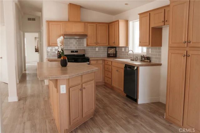 480 Santa Clara, Hemet, CA 92543