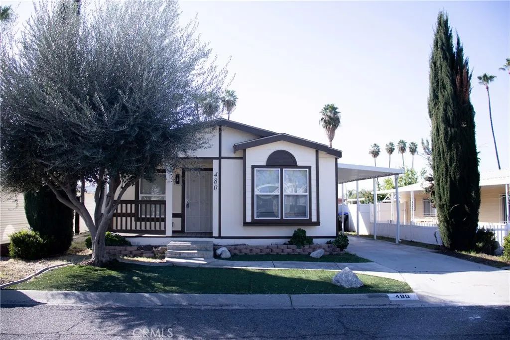 480 Santa Clara, Hemet, CA 92543