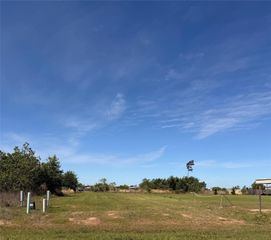 755 Road, Cleveland, TX 77327