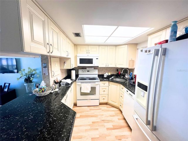 3755 S SCHOOL AVENUE 41, Sarasota, FL 34239