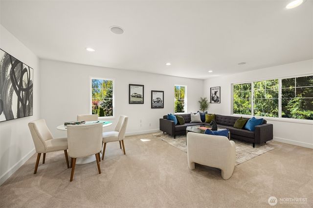 1032 272nd Place SE, Sammamish, WA 98075