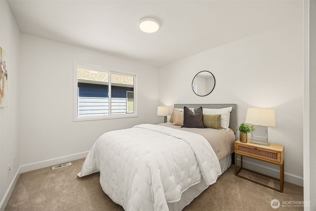 1032 272nd Place SE, Sammamish, WA 98075