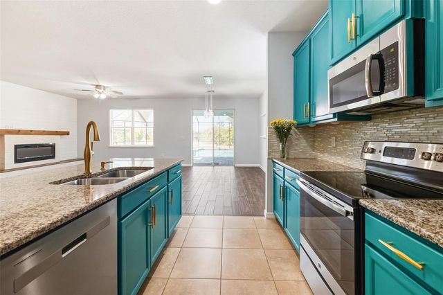 7918 PEACEFUL PAR DRIVE, Sarasota, FL 34241