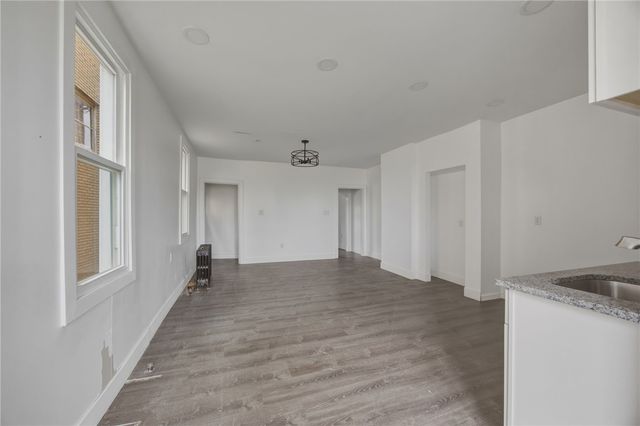 307 Birmingham Ave, Carrick, PA 15210
