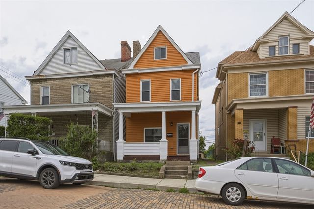 307 Birmingham Ave, Carrick, PA 15210