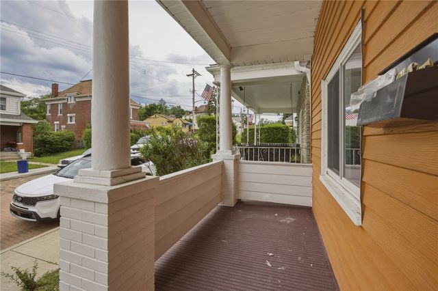 307 Birmingham Ave, Carrick, PA 15210