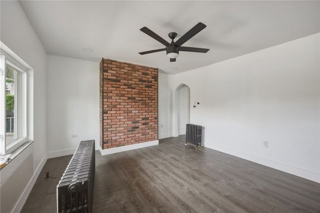 307 Birmingham Ave, Carrick, PA 15210