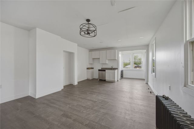307 Birmingham Ave, Carrick, PA 15210