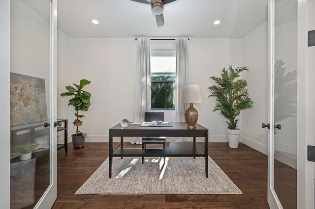 1794 Woodglen Dr, Folsom, CA 95630
