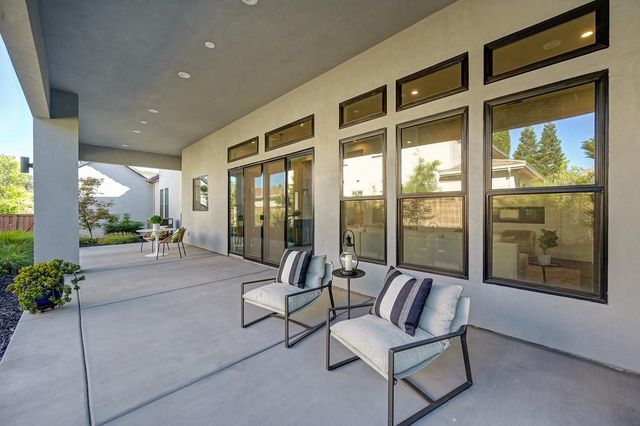 1794 Woodglen Dr, Folsom, CA 95630
