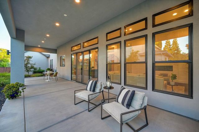 1794 Woodglen Dr, Folsom, CA 95630