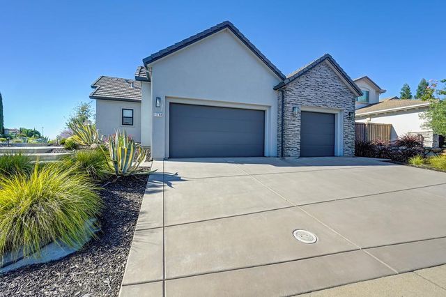 1794 Woodglen Dr, Folsom, CA 95630