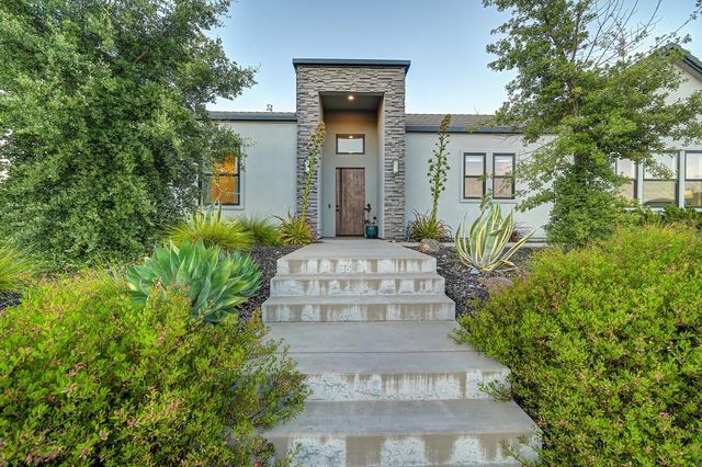 1794 Woodglen Dr, Folsom, CA 95630