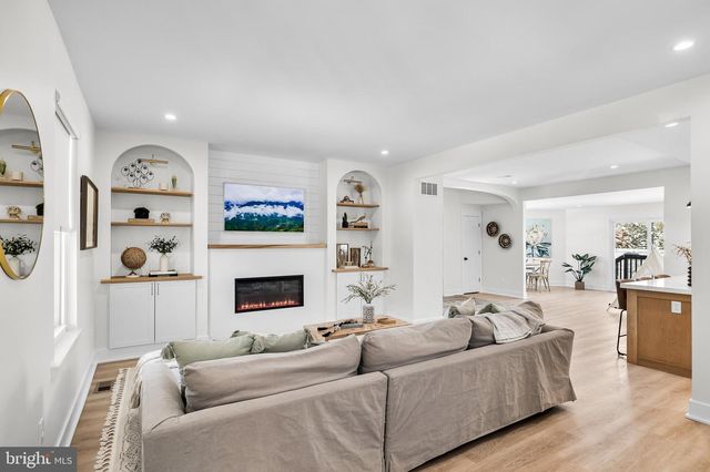 407 LINCOLN AVE, Collingswood, NJ 08108