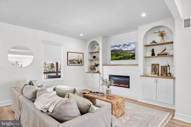 407 LINCOLN AVE, Collingswood, NJ 08108