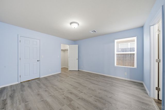 6057 E 147th Street S, Bixby, OK 74008