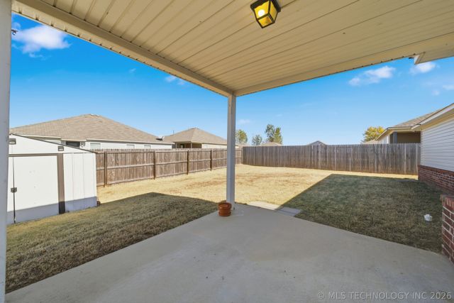 6057 E 147th Street S, Bixby, OK 74008