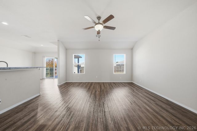 6057 E 147th Street S, Bixby, OK 74008