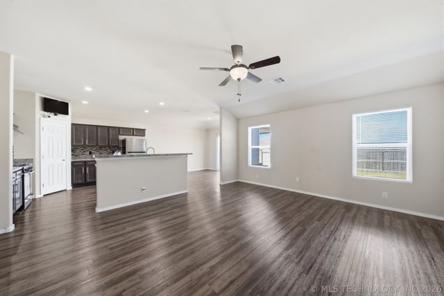 6057 E 147th Street S, Bixby, OK 74008