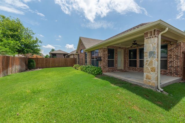 609 Rockhurst Trail, Keller, TX 76248