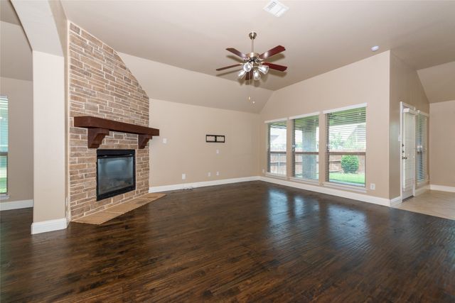 609 Rockhurst Trail, Keller, TX 76248