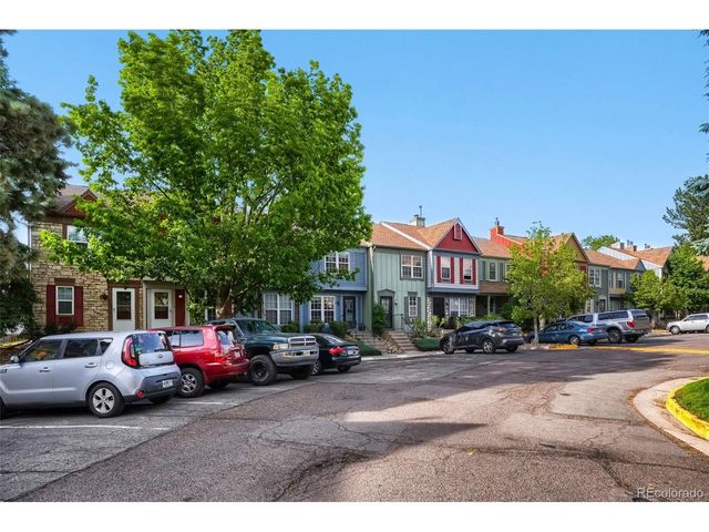 11913 E Kepner Dr, Aurora, CO 80012