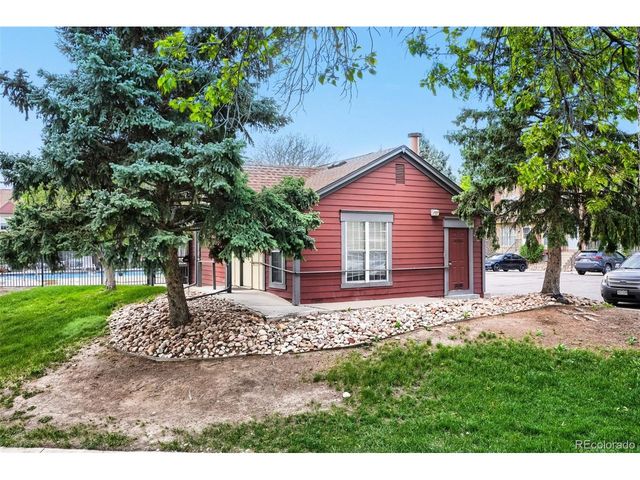 11913 E Kepner Dr, Aurora, CO 80012