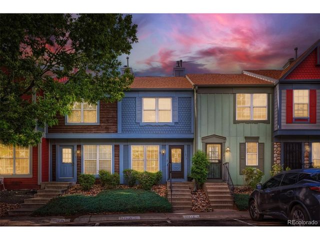 11913 E Kepner Dr, Aurora, CO 80012