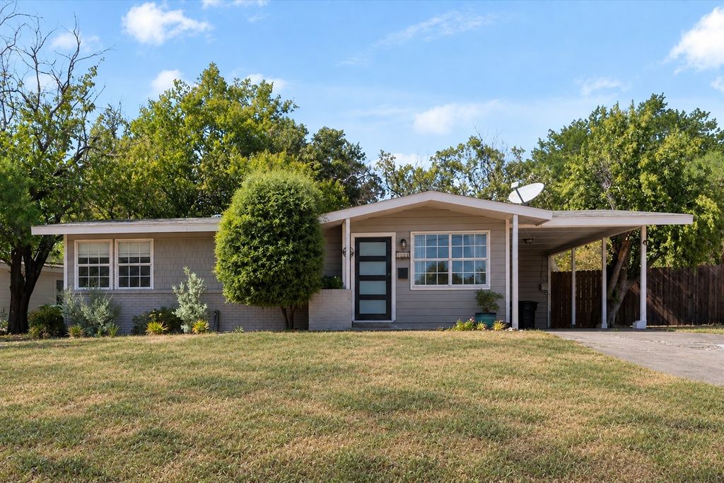 4800 Kilpatrick Avenue, Fort Worth, TX 76107 — exterior