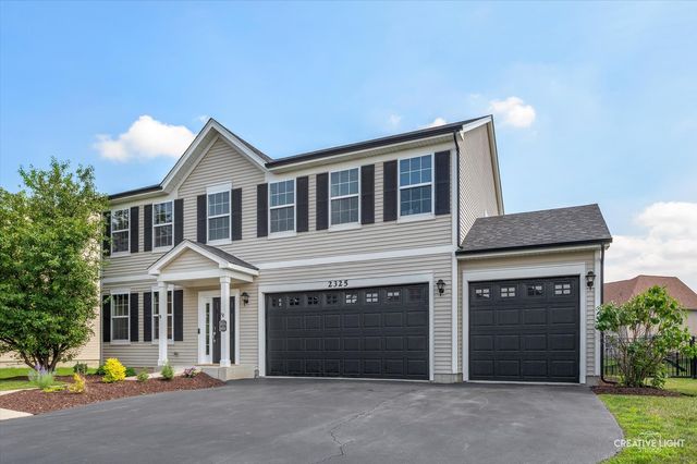 2325 Brookstone Drive, Bolingbrook, IL 60490
