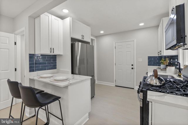 2729 LOUISE AVE, Baltimore, MD 21214