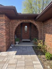 46721 Peach Grove, Macomb Township, MI 48044