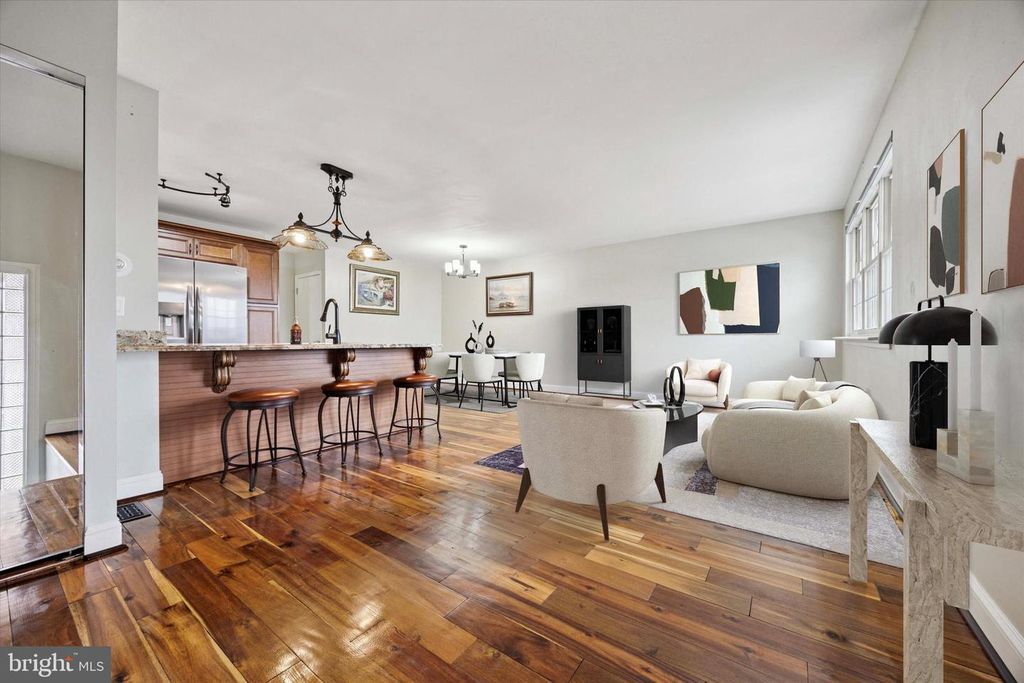 15110 INA, Philadelphia, PA 19116