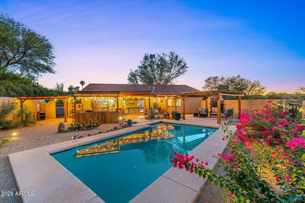 505 N SIERRA VISTA Drive, Wickenburg, AZ 85390 — exterior
