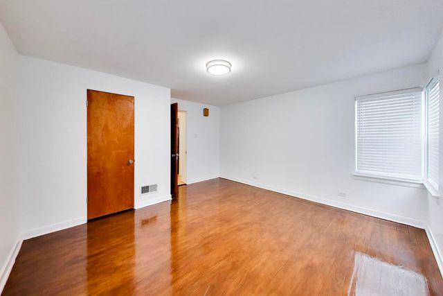 1630 Clarence Avenue, Berwyn, IL 60402