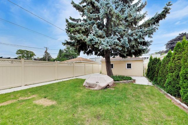 1630 Clarence Avenue, Berwyn, IL 60402