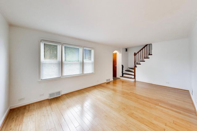 1630 Clarence Avenue, Berwyn, IL 60402