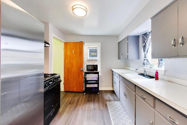 1630 Clarence Avenue, Berwyn, IL 60402