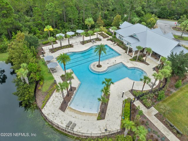10365 BENSON LAKE Drive, Jacksonville, FL 32222
